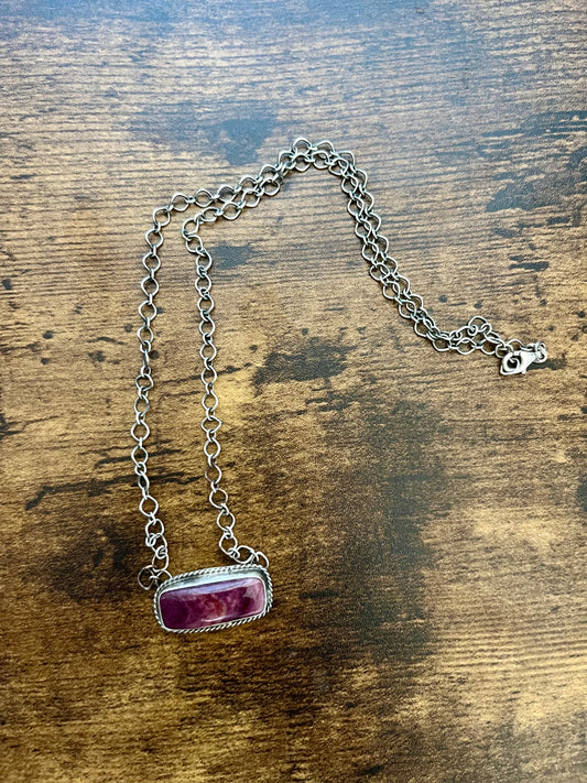 Purple Spiny Oyster Bar Necklace