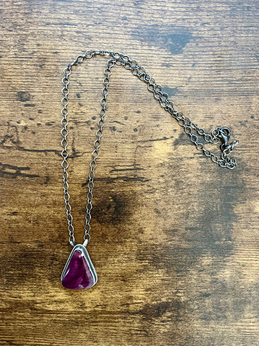 Purple Sping Oyster Necklace