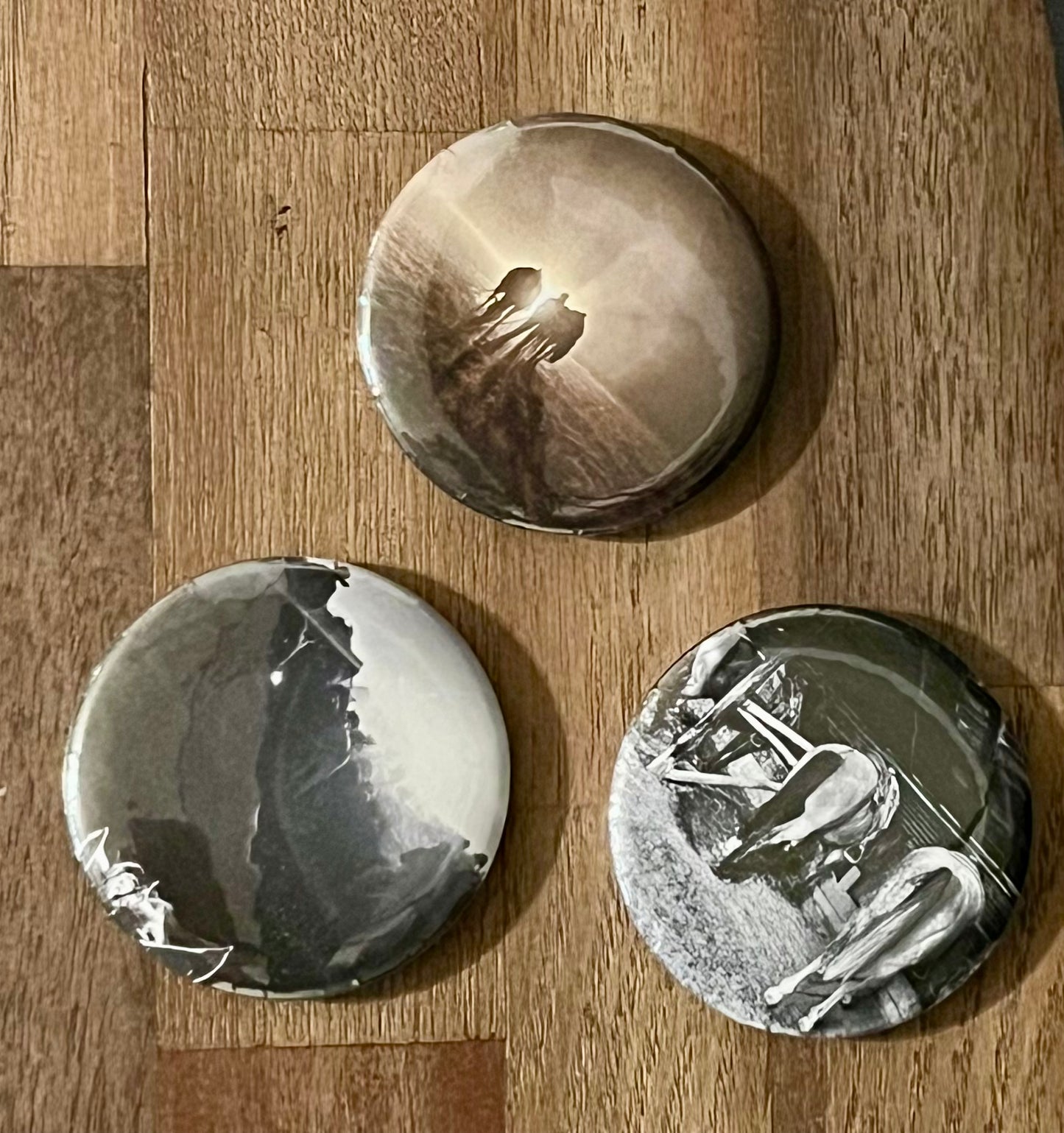 Custom Buttons & Fridge Magnet Bottle Openers