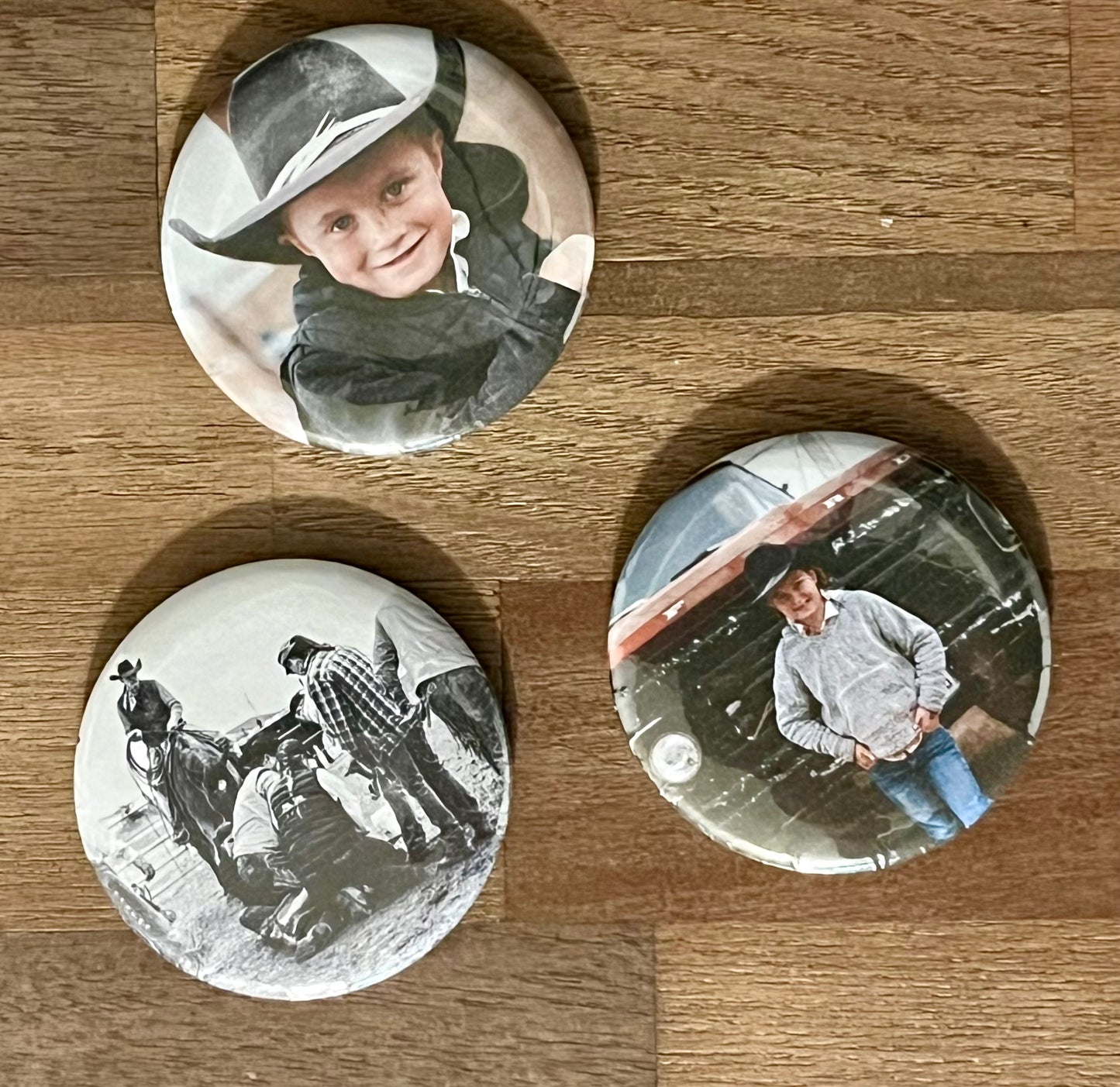 Custom Buttons & Fridge Magnet Bottle Openers
