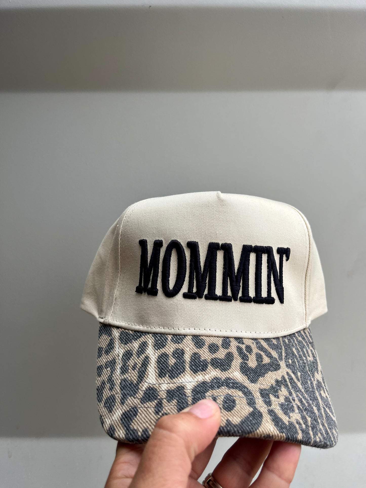 Mommin’ Truck Hat