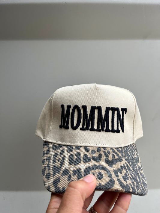 Mommin’ Truck Hat